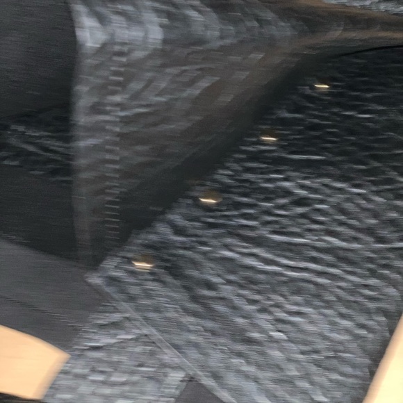 Giant brand new tote bag dump everything in it - Picture 9 of 10